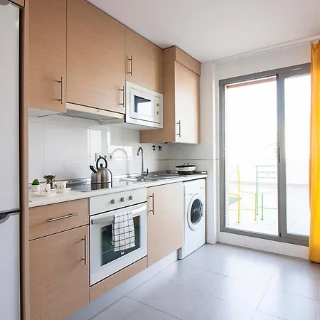 Center Flat Terrace & Parking Apartment *